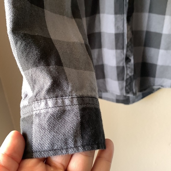 ZER ZABER Regular Fit Long Sleeve Gray Plaid Button Down Shirt - Picture 5 of 9